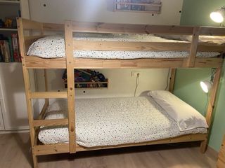Litera Ikea Madera. Sin colchones ni deco