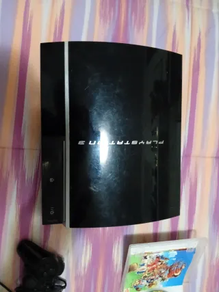 PlayStation 3 con controller e giochi formattata