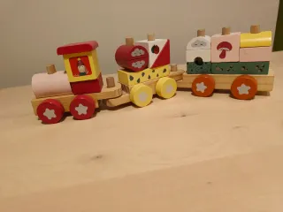 Tren de madera para bebés