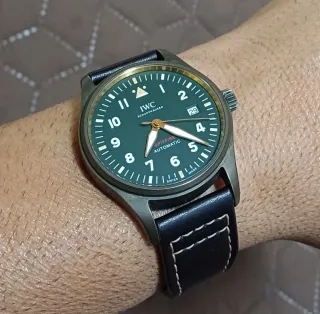 IWC Spitfire 39mm