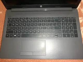 Ordenador Portátil HP Gris 15 Windows 11 256 GB