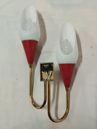 Coppia applique Stilnovo anni '70 oro/rosso