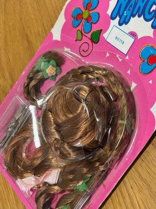 Postizo Nancy Famosa