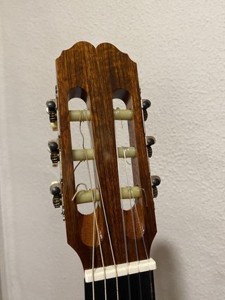 GUITARRA ESPAÑOLA ADMIRA SEVILLA