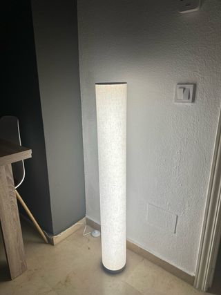 Lámpara de pie tela y madera