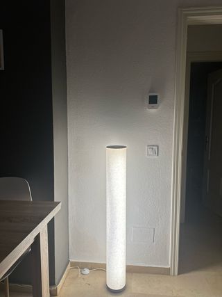 Lámpara de pie tela y madera