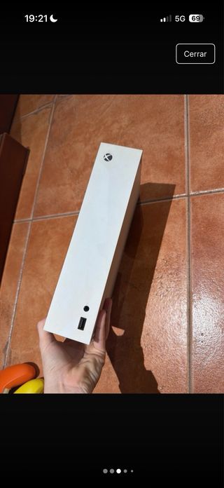 Xbox Series S 512GB + 2 Mandos