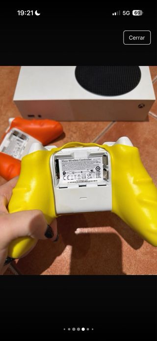Xbox Series S 512GB + 2 Mandos