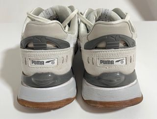 Deportivas Puma Beige y Blancas