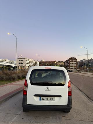 Peugeot Partner 2014