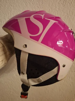 Casco Sci/Snowboard Fuchsia V.S.