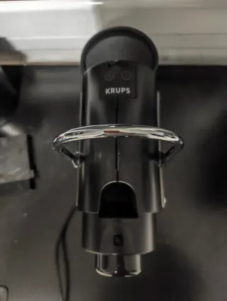 Cafetera Nespresso Krups Negra