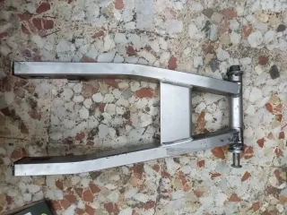 Basculante Yamaha FZ6 2005