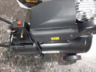 COMPRESOR DE AIRE 50LITROS 2HP