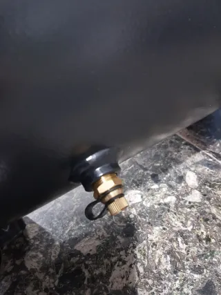 COMPRESOR DE AIRE 50LITROS 2HP