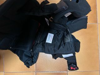 Mochila Porta Bebé Babybjorn ONE + Manta