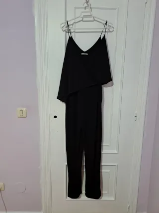 Mono Zara negro asimétrico Talla S