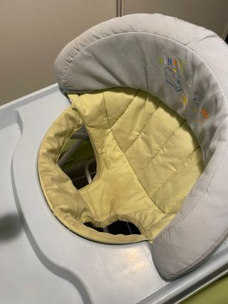 Andador bebé con juguetes