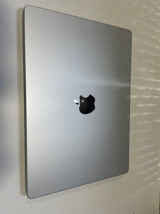 MacBook Pro 14 2021 M1