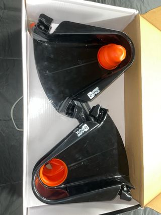 Accessorio per trasformare un tavolo in un tavolo da biliardo