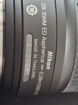 Cámara Nikon D60 + 2 objetivos + accesorios