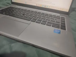 HP Elitebook 840 G8 Plata