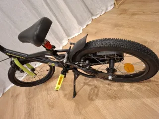 Bicicleta infantil BTWIN 16 negra