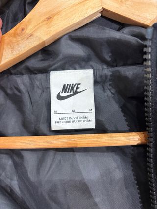 Cazadora Nike Air Max Negra