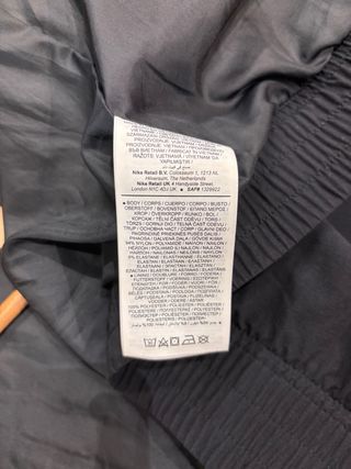 Cazadora Nike Air Max Negra