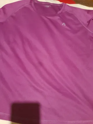 Camisetas deportivas Reebok azul y morado