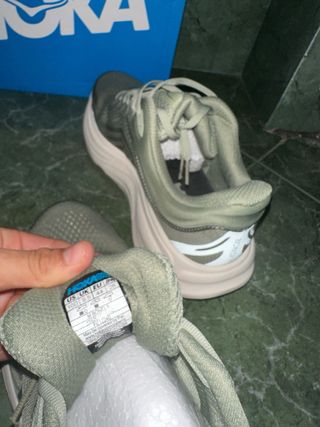 Zapatos Hoka Bondi 9 Verde Oliva