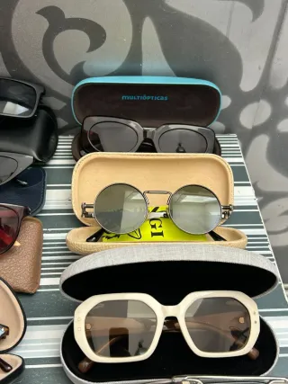 Lote 17 gafas de sol para mujer