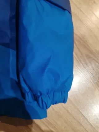 Chaqueta de nieve azul