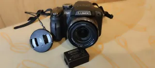 Cámara Panasonic DMC-FZ45 con cargador