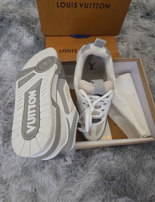 Sneakers LV Bianche e Grigie