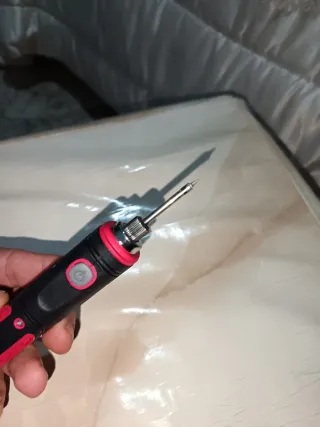 Saldatore a batteria