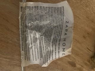 Lámpara de mesa Zara Home cristal y yute