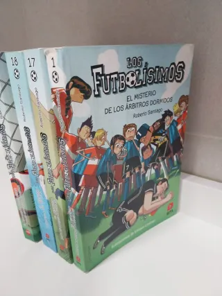 Los Futbolísimos 1: El misterio de los árbitros...