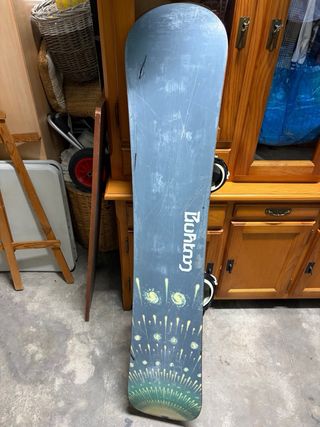 Tabla Snow Burton con Fijaciones