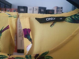 Blusa ONLY fiori gialla taglia M