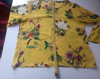 Blusa ONLY fiori gialla taglia M