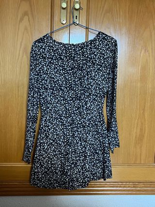 Mono corto floral manga larga