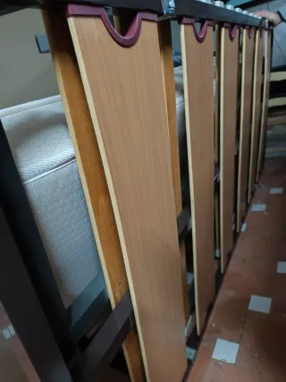 2 cabeceros 90 + mesita madera