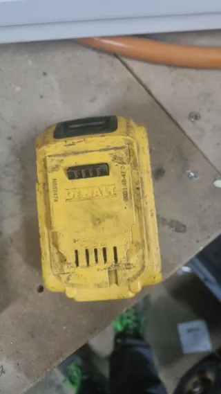 Batería DeWalt XR 18V 5.0Ah Li-Ion