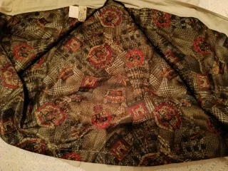 Gabardina mujer beige y negra