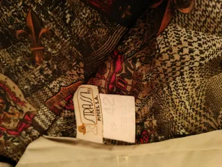 Gabardina mujer beige y negra