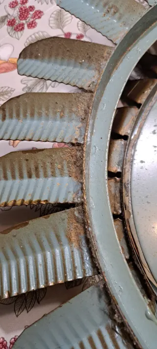 Espejo Sol Dorado Metal Cristal. De forja