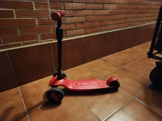 Patinete Sawyer 3 ruedas rojo