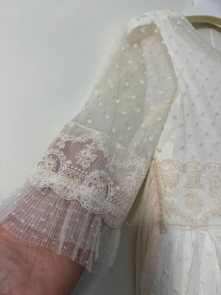 Vestido de comunión niña crudito