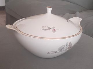 Zuppiera Richard Ginori in Porcellana